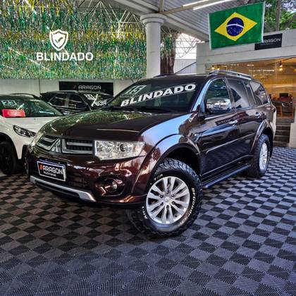 MITSUBISHI PAJERO DAKAR 3.5 HPE 7 LUGARES 4X4 V6 24V FLEX 4P AUTOMÁTICO
